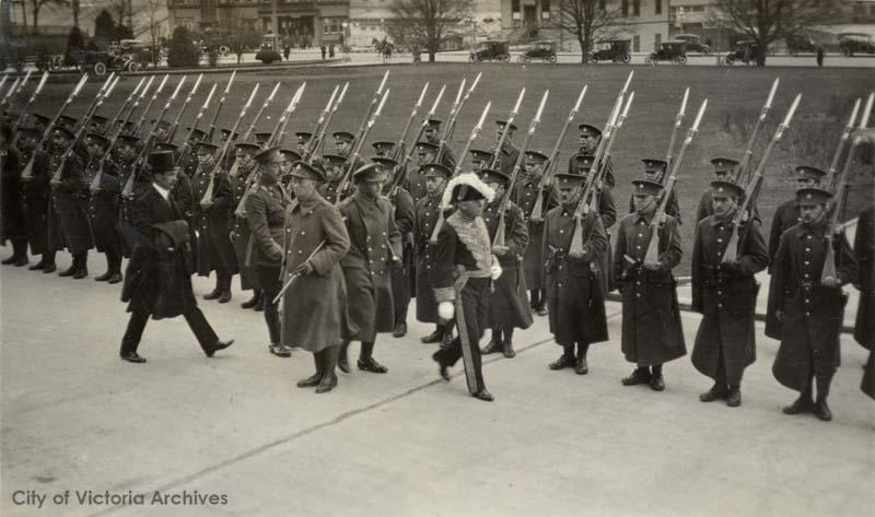 Much like today, the opening of a new session involves an inspection of the Guard of Honour by the Lieutenant Governor, as seen here in 1914.